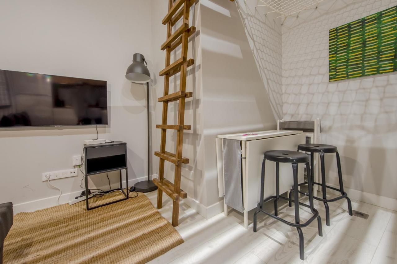 Ferienwohnung Apt Con Estilo - 5P En Zona Tirso/Centro De Madrid Exterior foto